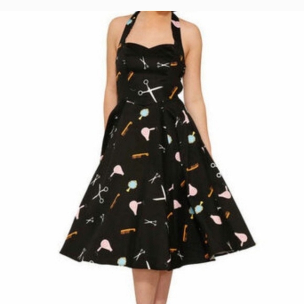 Hearts and Roses halter dress sz 14 vintage hair salon hairstylist pinup